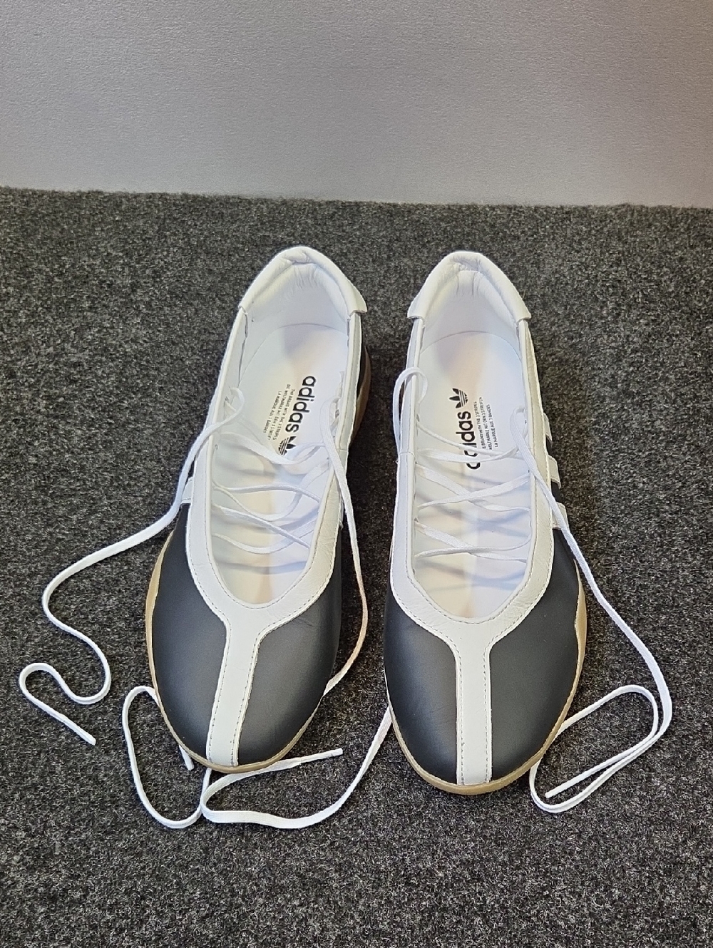adidas Women’s Black and White Vintage-Inspired Lace-Up Sneakers